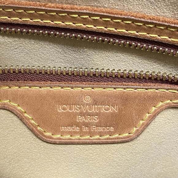 LOUIS VUITTON Brown Monogram Looping GM Shoulder Bag - Picture 5 of 16